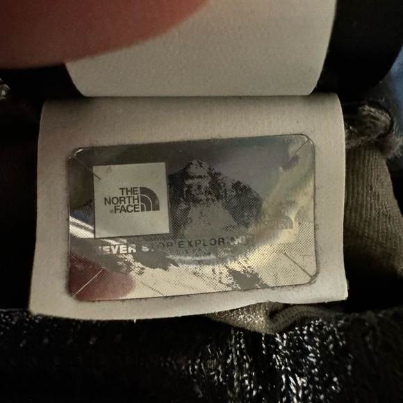 The North Face Convertible Hiking Pants Size 30 - Picture 7 of 9